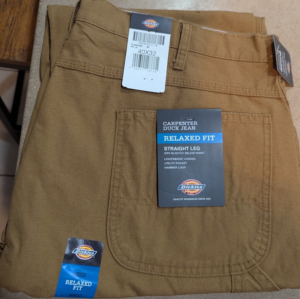 Dickies Relaxed Fit Carpenter Jeans in Brown